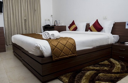 Kopar Khairane Hotel | The Altruist Koparkhairane Hotel