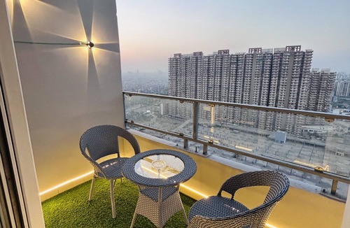 Greater Noida Apartment | The Amber Stays