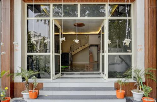 Varanasi Hotel | The Ambrosia Stay
