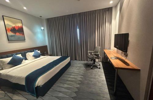 Surat Hotel | The Amore Surat