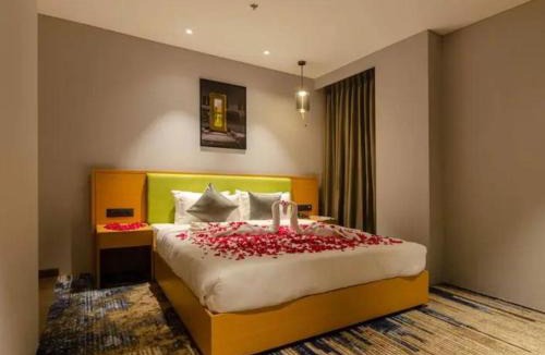 Surat Hotel | The Amore Surat