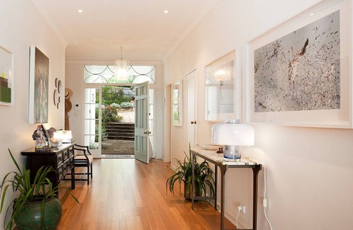 Bellevue Hill House | The Art House with Stunning Views