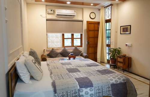 Rishikesh Hotel | The Basera Luxury Villa