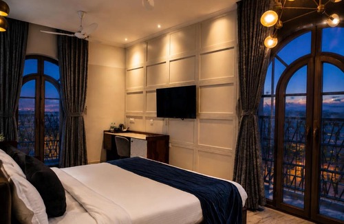 Udaipur Hotel | The Belmonte House by Noventa - Rooftop Pool Hotel in Udaipur