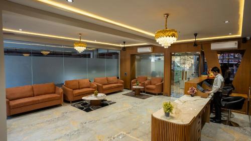 Rajkot Hotel | The Blues Hotel Golden Glory, Rajkot