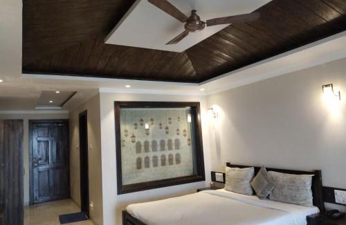 Mahabaleshwar Hotel | The Byke Retreat Sai Cottage - Pan India Pure Veg Hotel Chain