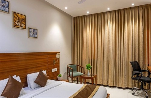 Indore Hotel | THE CHANDRA LEELA