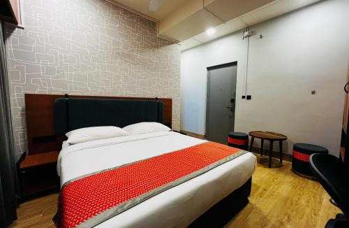 Durgapur Hotel | The Citi Residenci Hotel, Palasdiha