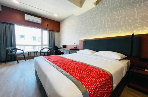 Durgapur Hotel | The Citi Residenci Hotel, Palasdiha