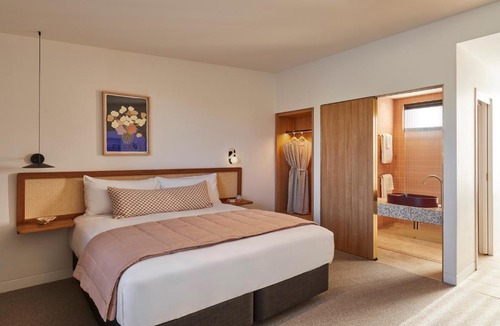 Central Mudgee Hotel | The Clairfield Hotel