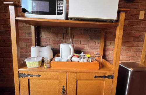 Borenore Bed & Breakfast | The Comforts of Home @Kelanvale