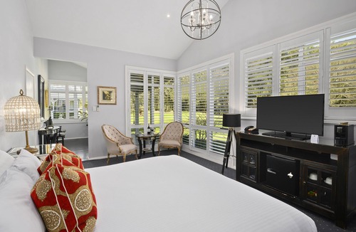 Pokolbin Hotel | The Convent Hunter Valley Hotel