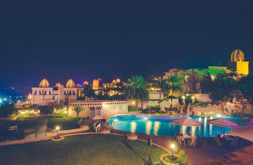 Pune Resort | The Corinthians Resort