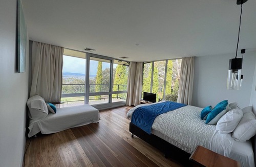Mount Panorama House | The Cutting Estate Mount Panorama