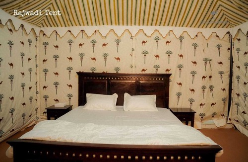 Bhuj Hotel | The Desert Resort