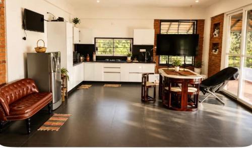 Vanagoor Villa | The Dew Nature Retreat Villa