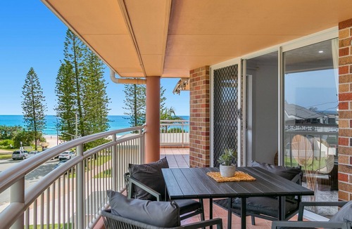 Tugun Apartment | The Dune Apartments 6 - Tugun Beachside - Min. 3 Night Stays