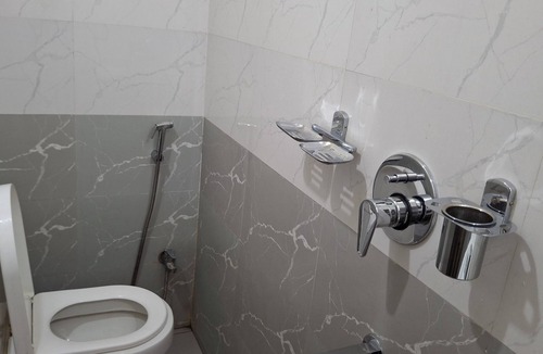 Gachibowli Hotel | The Embassy Inn