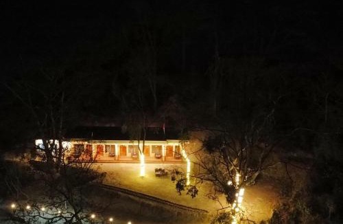 Bhimtal Hotel | The forest trail by lake & woods