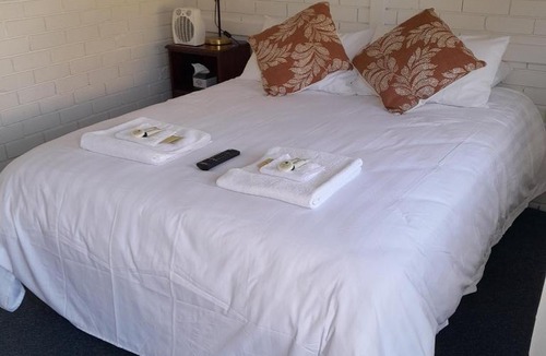 Dorrigo Hotel | The Frontier Motel