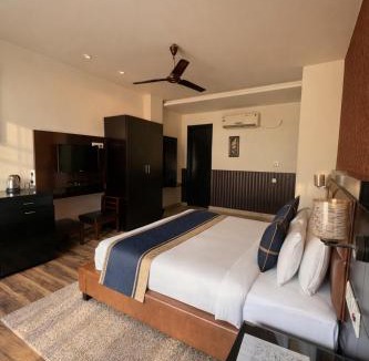 McLeod Ganj Hotel | The Ginger McLeodGanj-By Vaikunth Centrally Heated & Air Cooled # Near Mall Road # Big Parking # Lift #Spacious Rooms # Most Awarded # Property Of The Year #