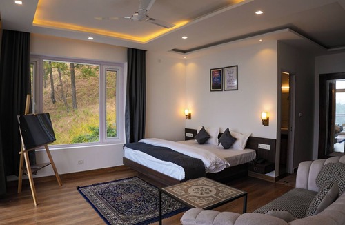 Nainital Resort | The Glass House Gethia