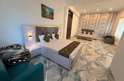 Bharthana Hotel | The Golden Nacre Palace