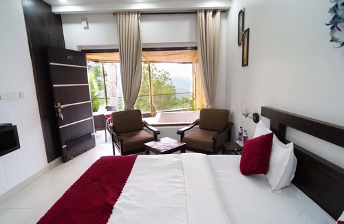 Smanora Range Hotel | The Golden Sunrise Hotel