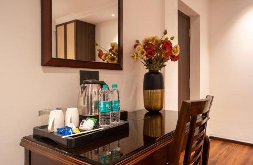 Dona Paula Hotel | The Grand Central