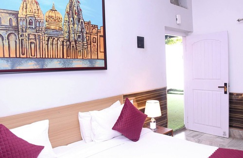 Varanasi Hotel | The Grand Ganga View a boutique hotel