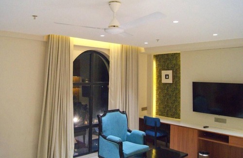 Bhopal Hotel | The Grand Jalsa Resort