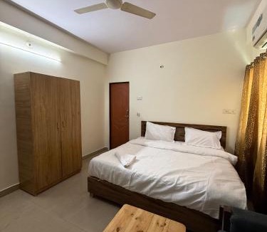 Nagpur Hotel | The Grand Serenity Hotel