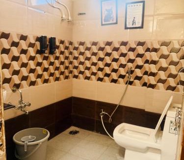 Kamalapur Apartment | The Hampiness