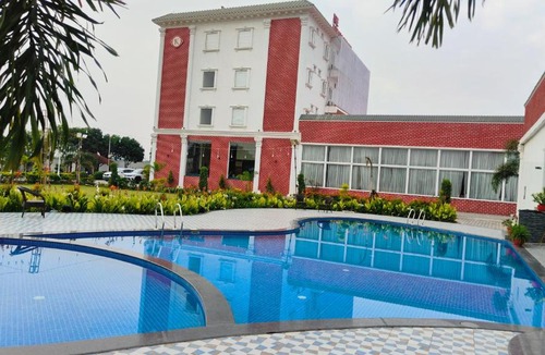 Ambikapur Hotel | The Kamoda Resort
