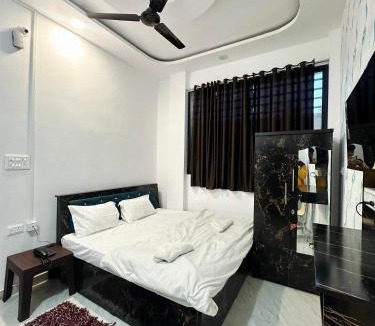 Chhatarpur Hotel | The Khajuraho Heritage Retreat