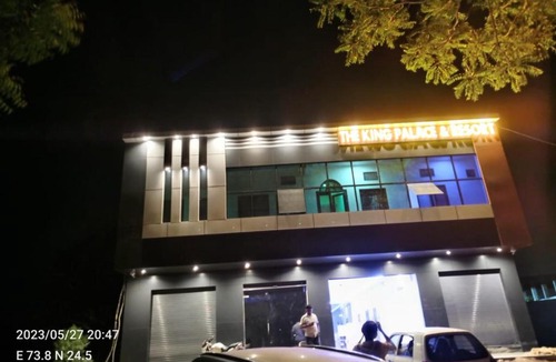 Udaipur Apartment | The King palace and resort