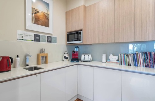 Murrays Beach House | The Lake House - Complete Lakefront Oasis at Murrays Beach, Surrounded by Native Bushland & Wildlife