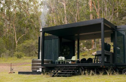 Wollombi Hotel | The Lantern - a Huch experience