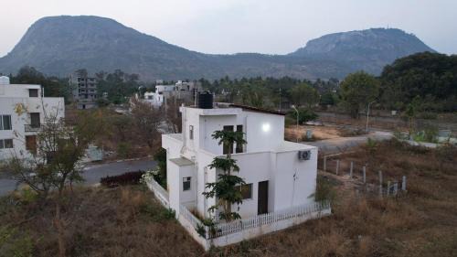Nandi Hills Apartment | The Lavender - Falcon Stays at Nandi Hills
