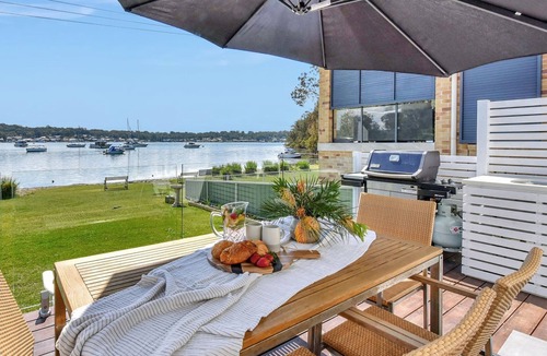 Rathmines House | The Little Lake House at Rathmines waterfront on Lake Macquarie