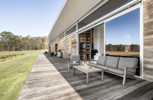Pokolbin House | The Longhouse, Hunter Valley