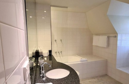 Millers Point Hotel | The Lord Nelson Brewery Hotel