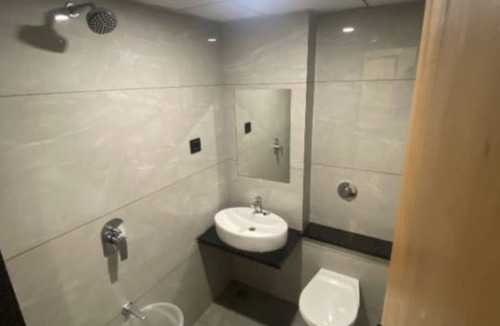 Dwarka Hotel | The Malay comfort-Hotel Dwarka residency