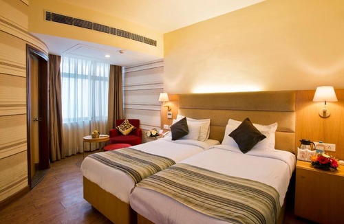 Bareilly Hotel | The Manor Bareilly by Leisure Hotels
