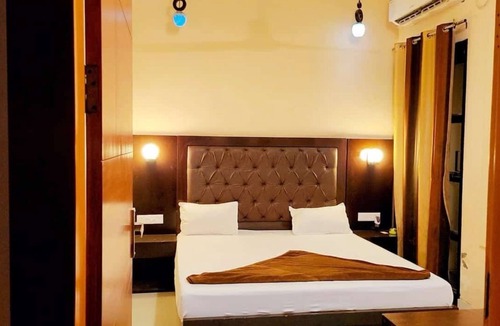 Murthal Hotel | The Miraj Hotel