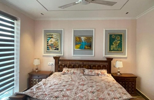 Kishangarh House | The Mohali Farm House Private Pool Farmhouse 4BHK 30min Chandigarh Airport