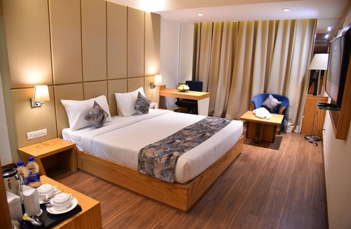 Gwalior Hotel | The Narayanam Hotel