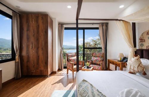 Haridwar Hotel | The Neeraj Ganga Ranimahal With Ganga Ghat Access