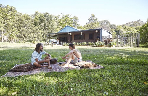 Urunga Cottage | The Nutty Bungalow.an organic nut orchard by the beach.