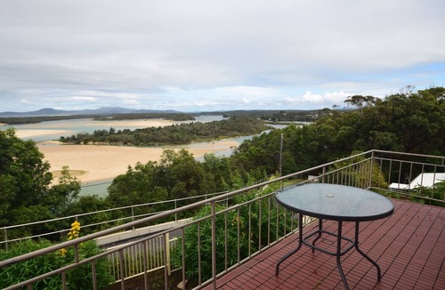 Nambucca Heads House | The Outlook - your next holiday destination, breathtaking water views!